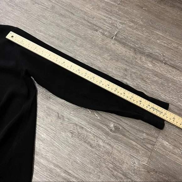 Babaton Aritzia Serge Blouse Black Sz XXS Cupro Fabric - Picture 8 of 10